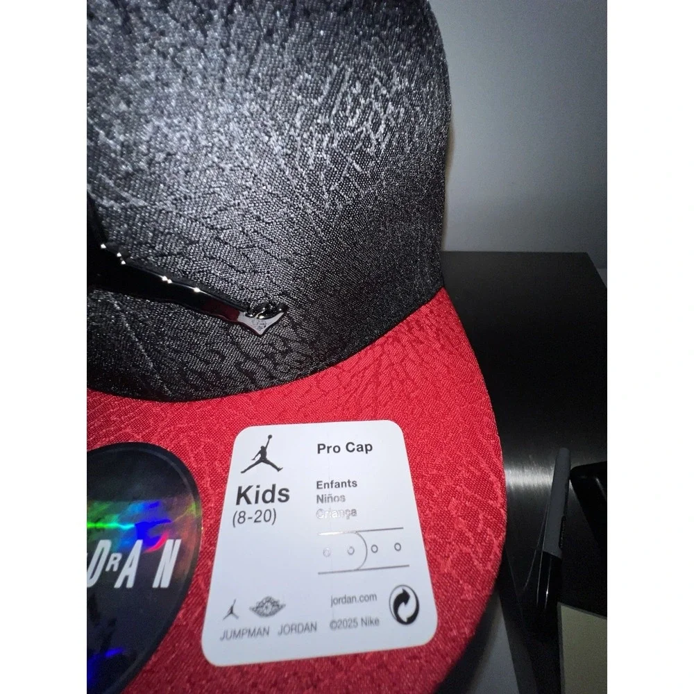 (12)Air JORDAN Metal JUMPMAN Kids 8-20 Black/Red Cap Hat Adjustable Snapback
